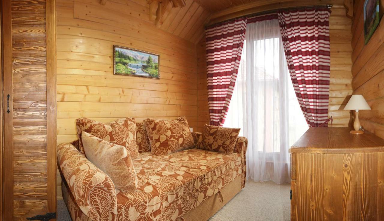 Dayarta Hotell Skhidnytsia Eksteriør bilde